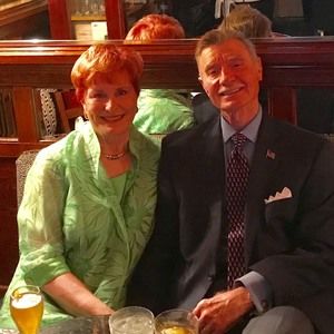 Meet your Posher, Lee